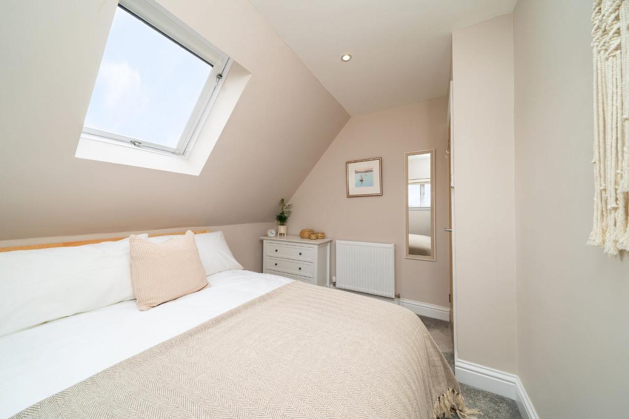 Robins Nest Cottage Blairgowrie and Rattray Екстериор снимка