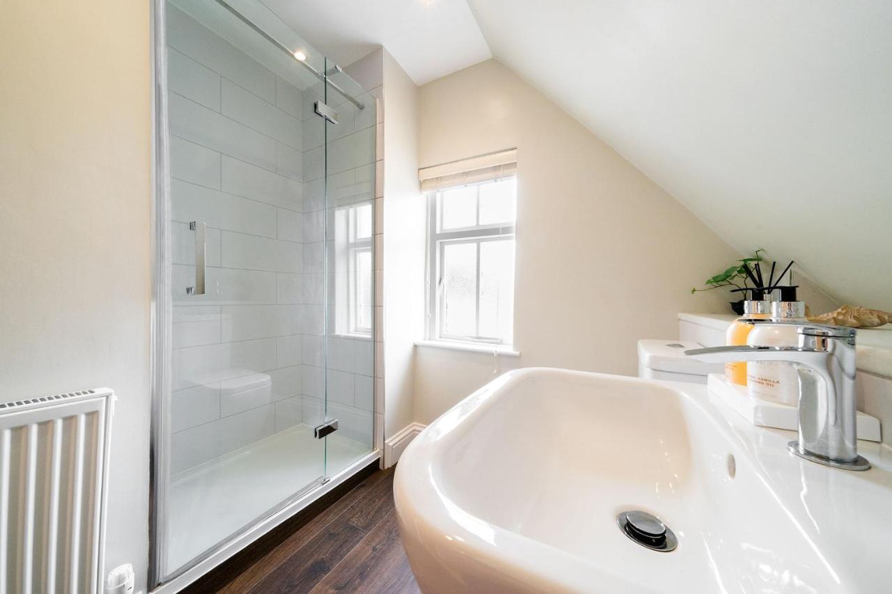 Robins Nest Cottage Blairgowrie and Rattray Екстериор снимка