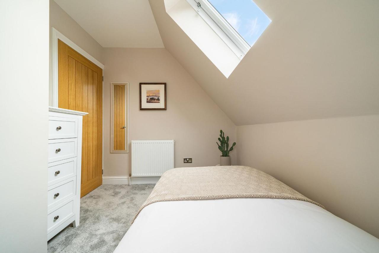 Robins Nest Cottage Blairgowrie and Rattray Екстериор снимка