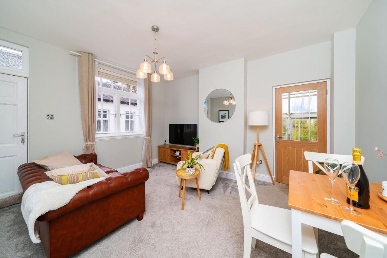 Robins Nest Cottage Blairgowrie and Rattray Екстериор снимка